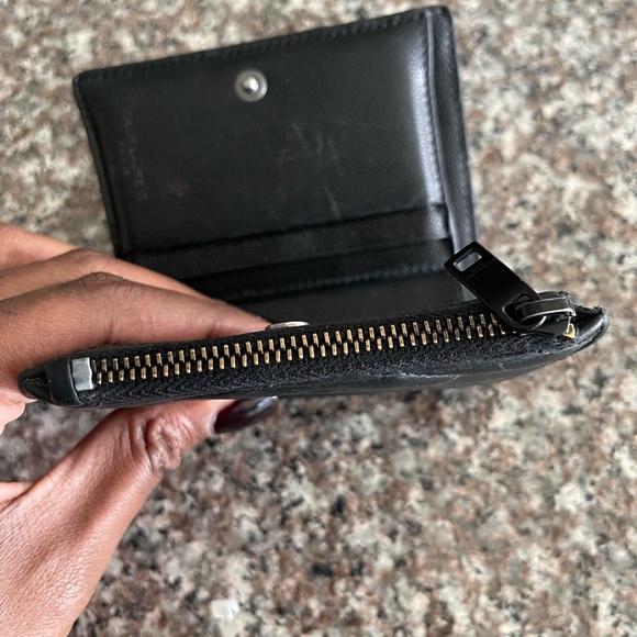 YSL Monogram Small Ziptop Wallet in Grained Leather - Picture 3 of 11